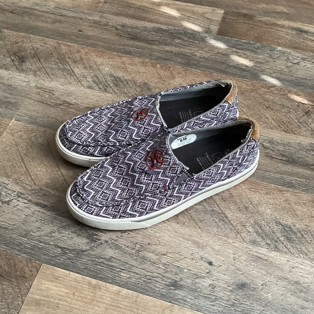 Hooey Twisted X Geometric Slip-Ons
